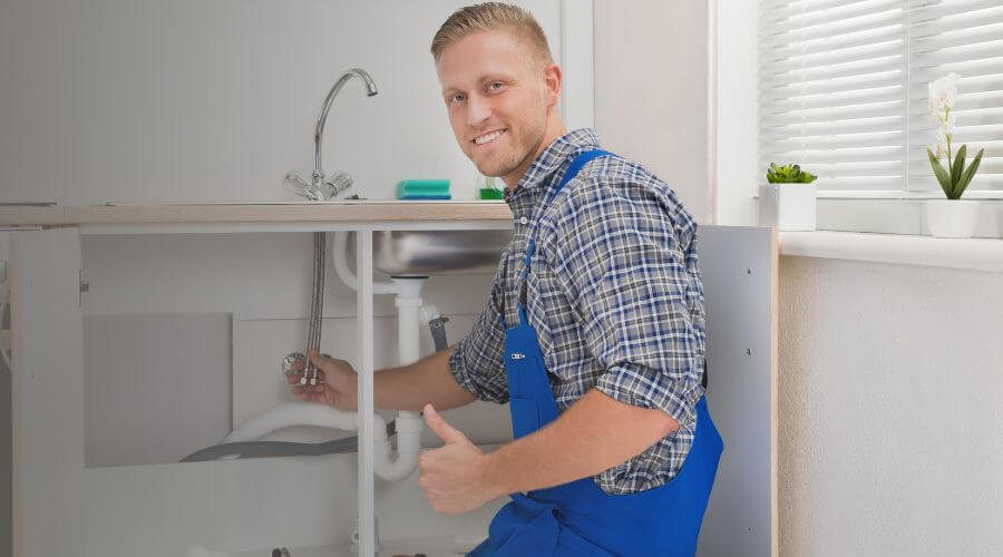 Expert burst pipe repair services in Chesterland, OH